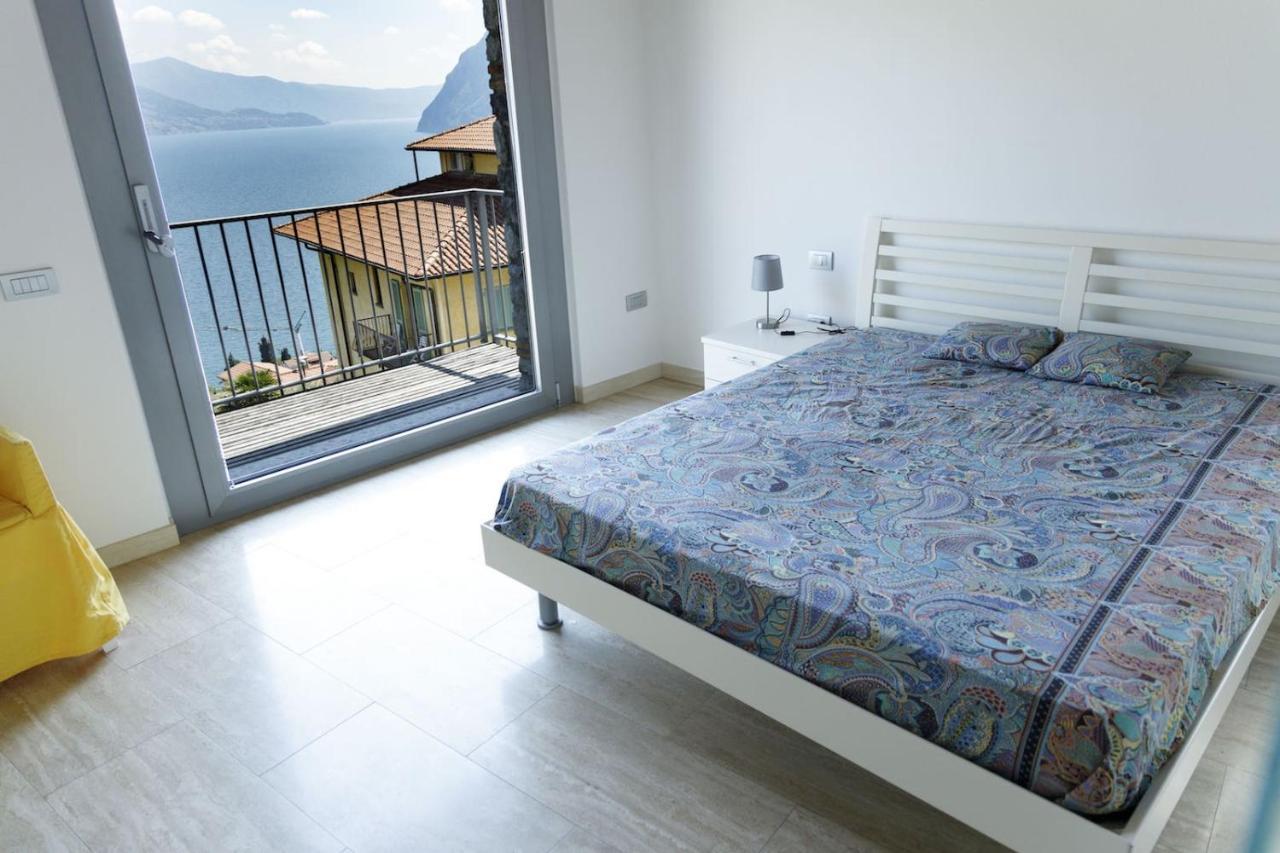 Hotel Miranda Riva di Solto Eksteriør bilde