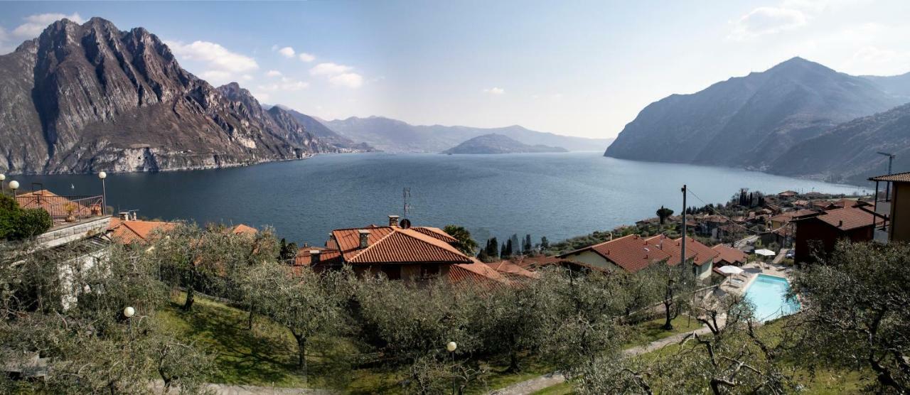 Hotel Miranda Riva di Solto Eksteriør bilde